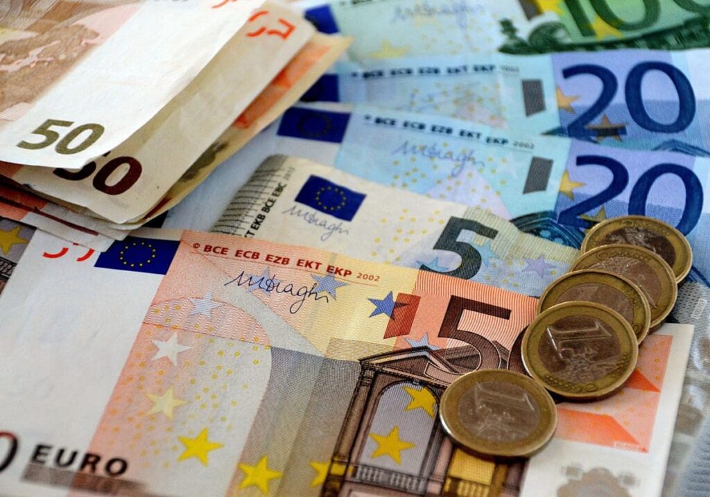 Inversión segura en pólizas de Vida-Ahorro